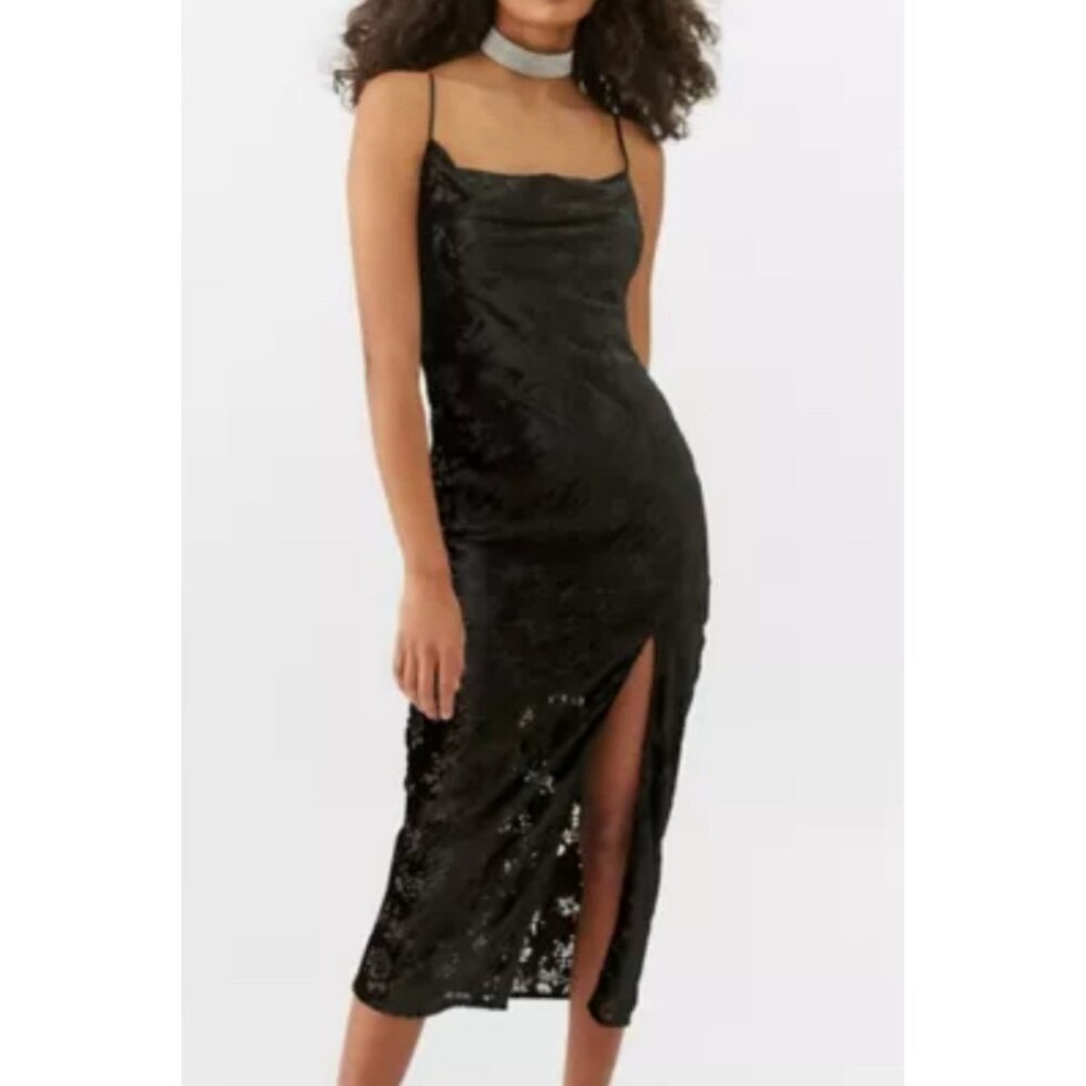 Urban‎ Outfitters Black Velvet Burnout Floral Midi  Sheath Dress goth lined